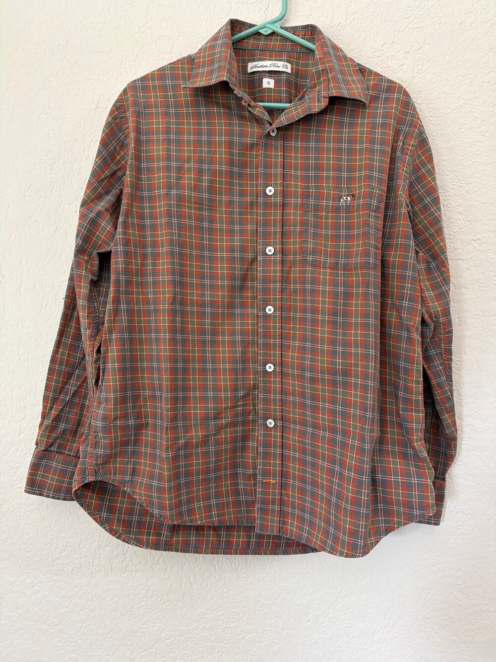 Southern point button down size small